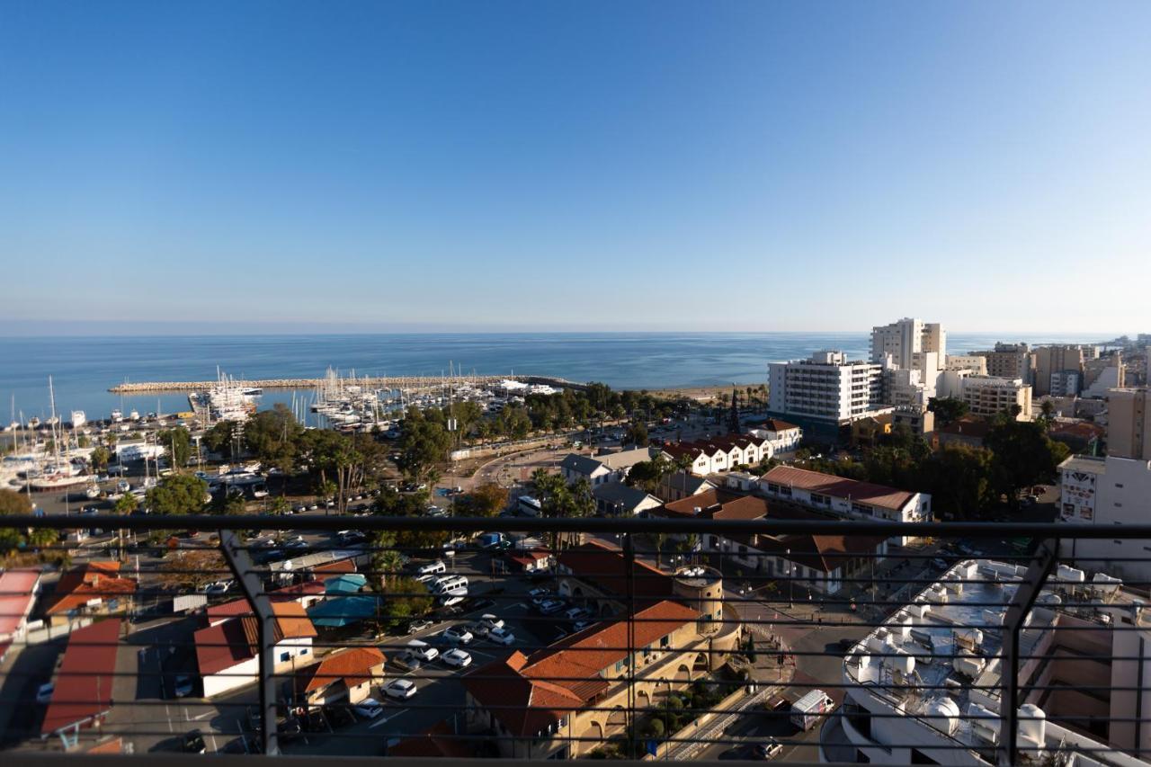 Promenade Seaview Heaven Lägenhet Larnaca Exteriör bild