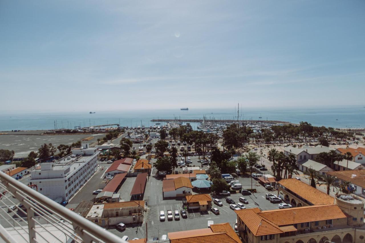 Promenade Seaview Heaven Lägenhet Larnaca Exteriör bild
